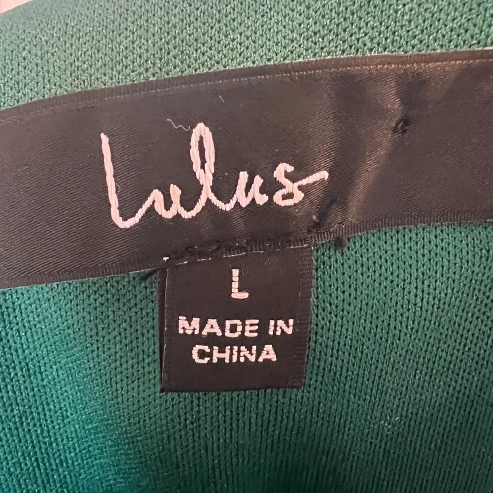 Like new. lulus emerald dress size large. - Picture 3 of 3